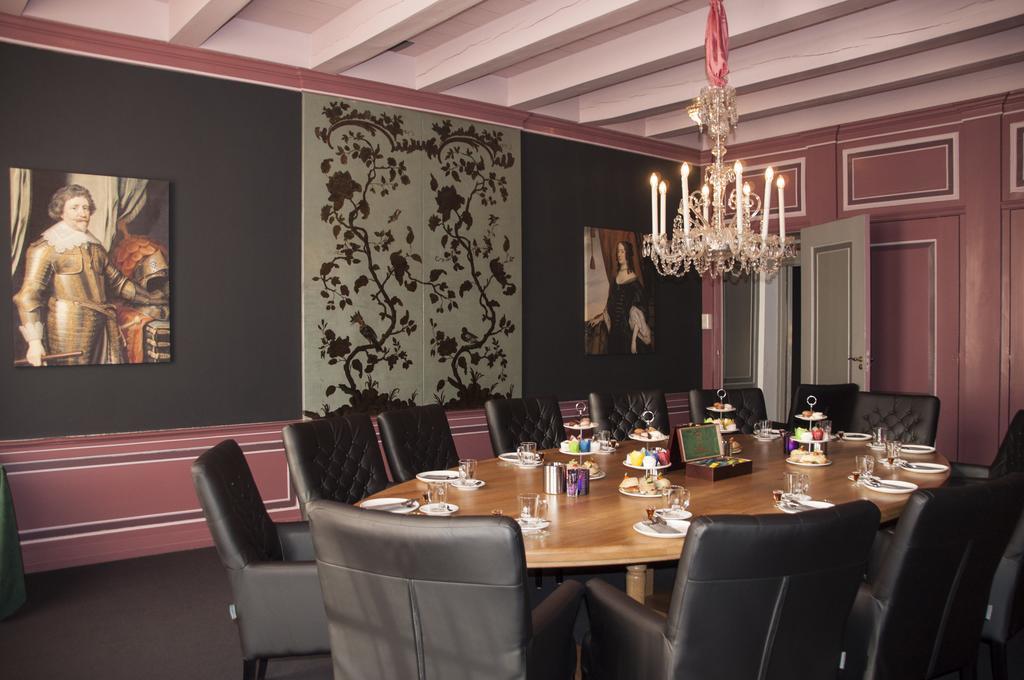 Hotel Het Raedthuys Sint-Maartensdijk Bagian luar foto